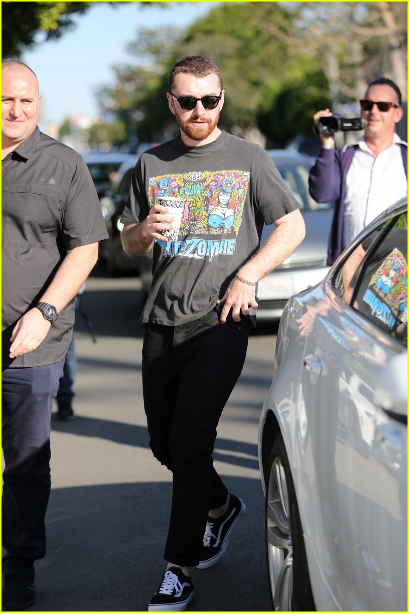 Sam Smith Has Plans to Visit His Mom, Dad and Sisters: Photo 3584528 ...