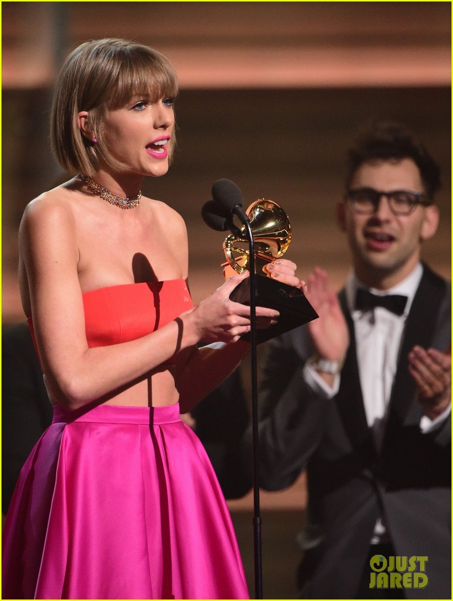 Taylor Swift Blasts Kanye West in Grammys 2016 Acceptance Speech (Video
