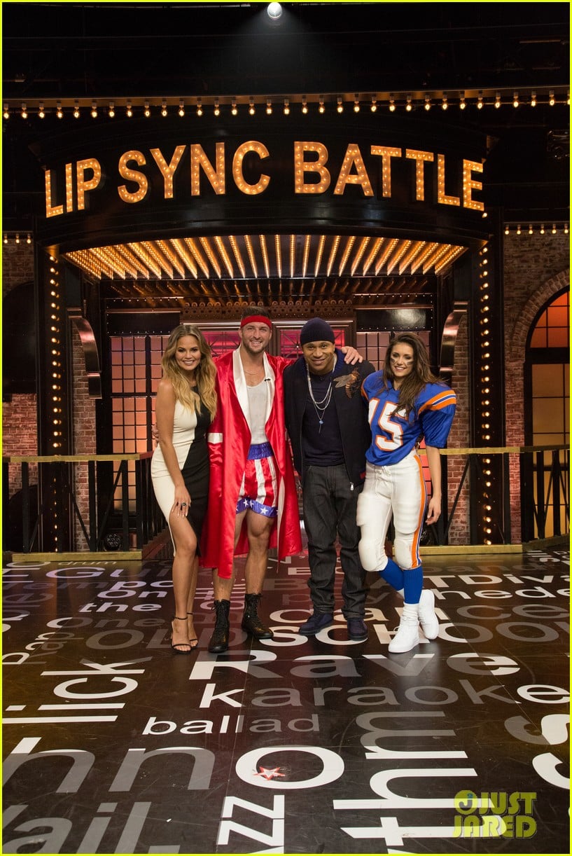 tim tebow becomes rocky balboa for lip sync battle 09
