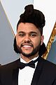 the weeknd oscars 2016 red carpet 03