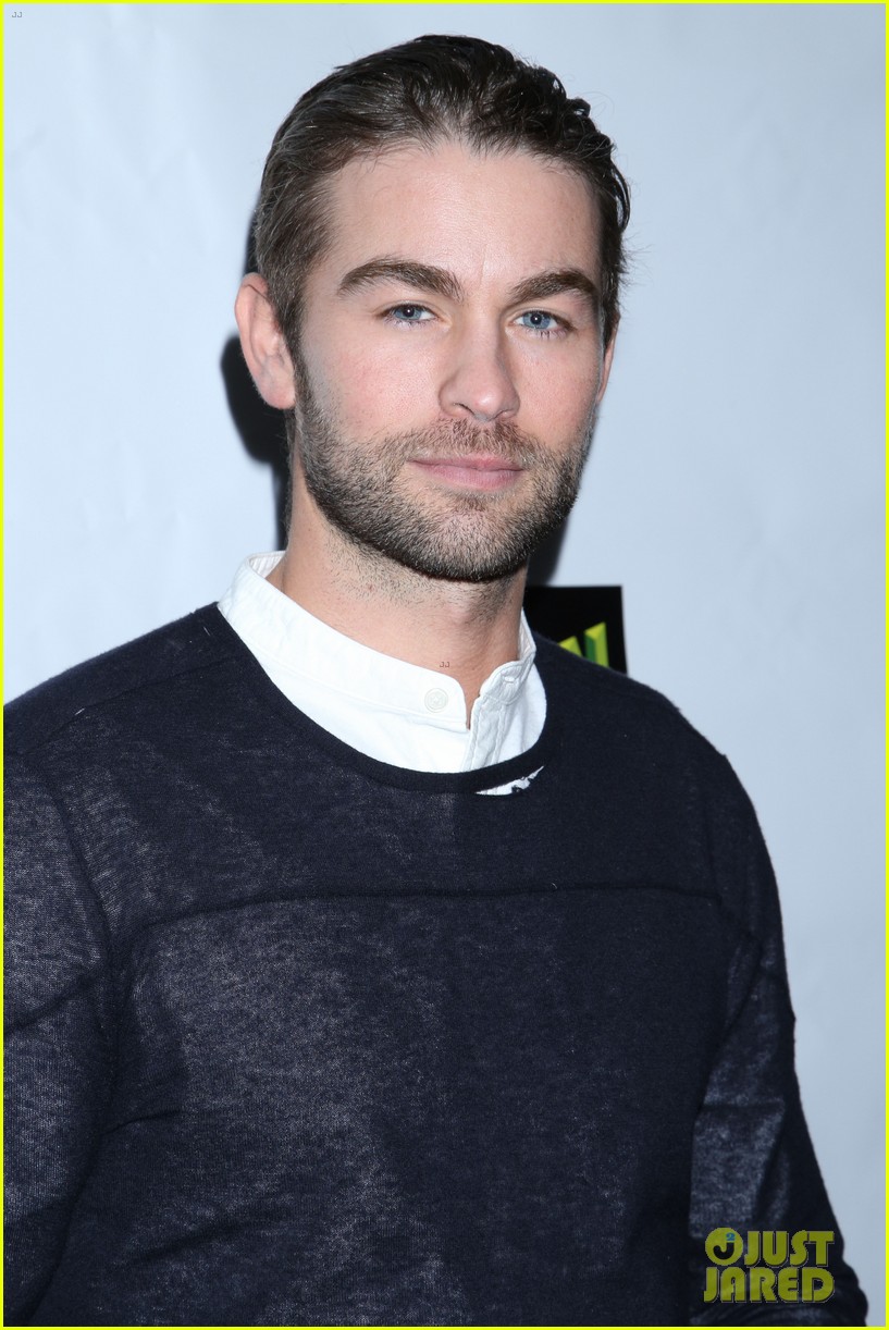 chace crawford supports girlfriend rebecca rittenhouse at play opening 023602831