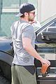 chace crawford gets a parking ticket during his lunch stop 20