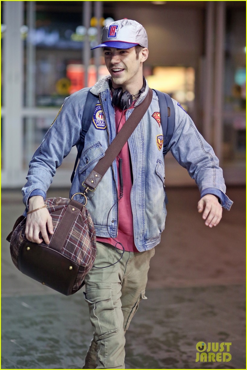 grant gustin back to vancouver 033605376