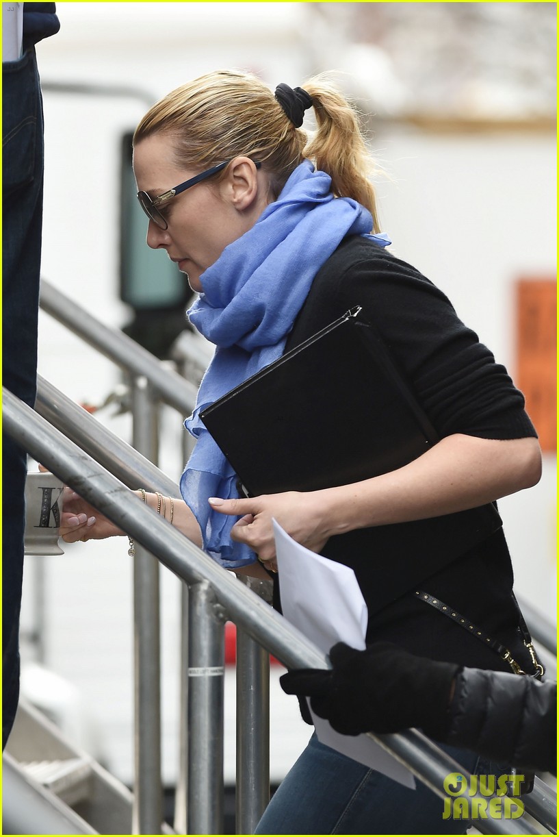 kate winslet keira knightley collateral beauty set 09