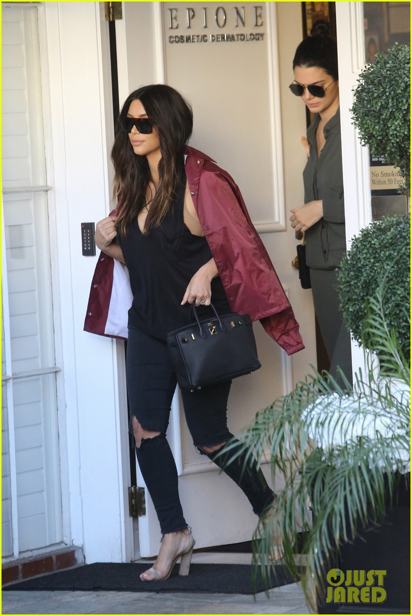 kim kardahsian spends the day with scott disick and kendall jenner 163609220