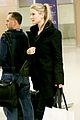 jude law and his bae walk around the airport 04