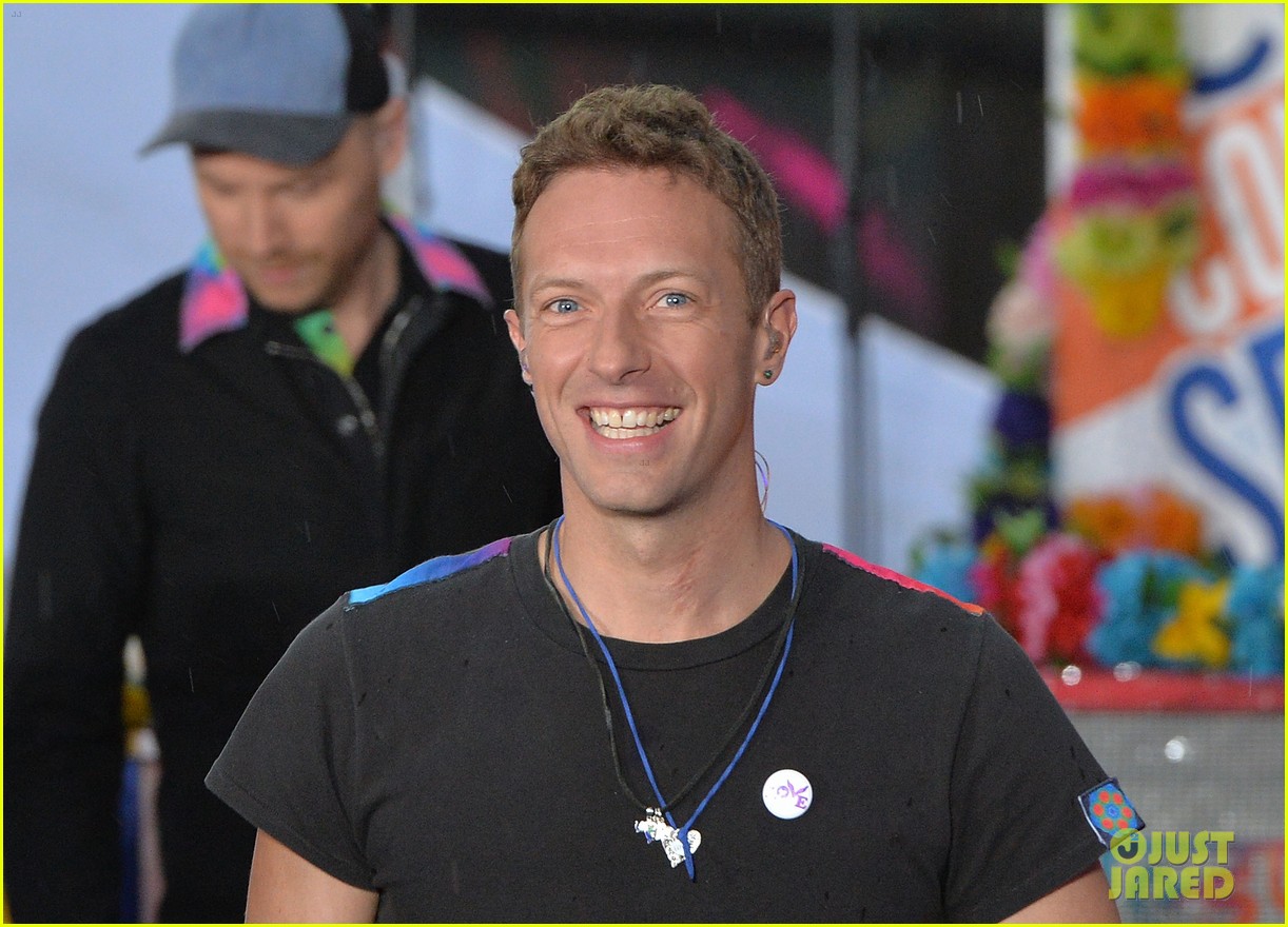 chris martin coldplay today show concert 053605602