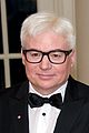 mike myers debuts new gray hair at the white house 03