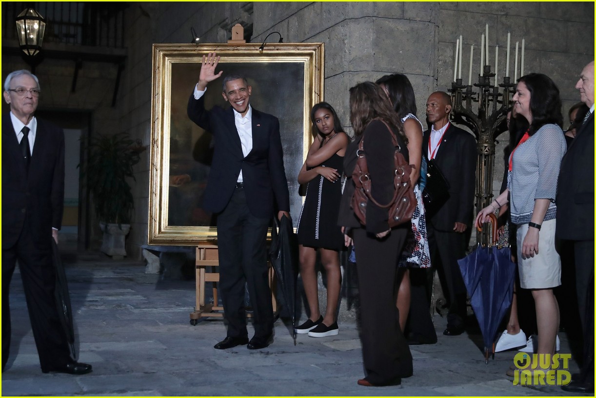 president obama family arrive in cuba 123611165