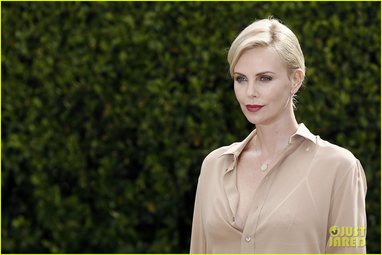 charlize theron emily blunt jessica chastain team up for africa outreach project 123618545