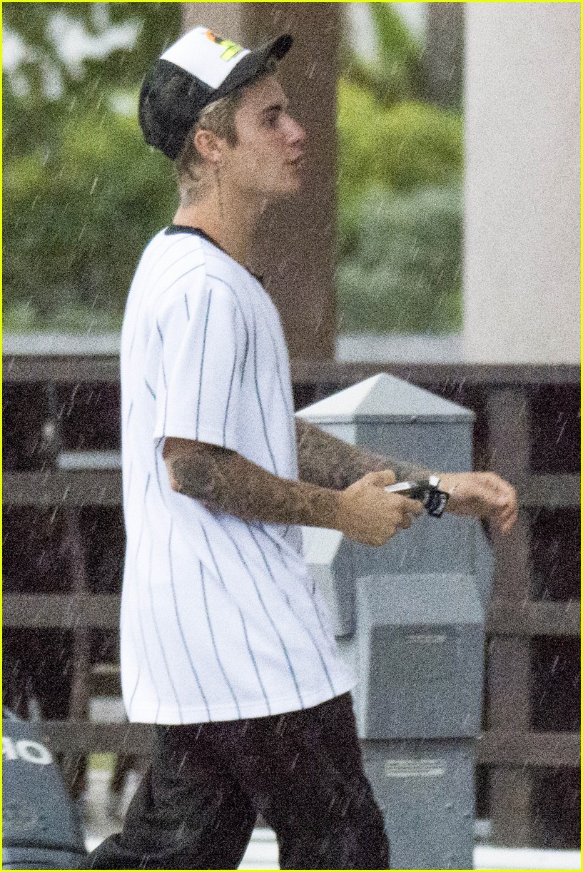 justin bieber responds to hair haters 063636409