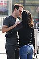 courteney cox kisses johnny mcdaid before flight out of london 02