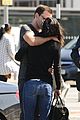 courteney cox kisses johnny mcdaid before flight out of london 04