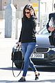 courteney cox kisses johnny mcdaid before flight out of london 14