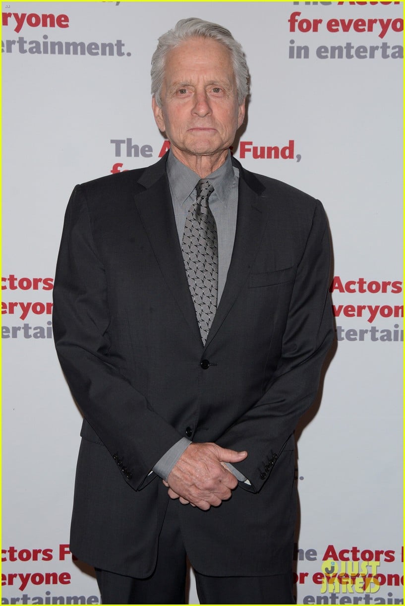 michael douglas gets highest honor at actors fund gala 2016 17