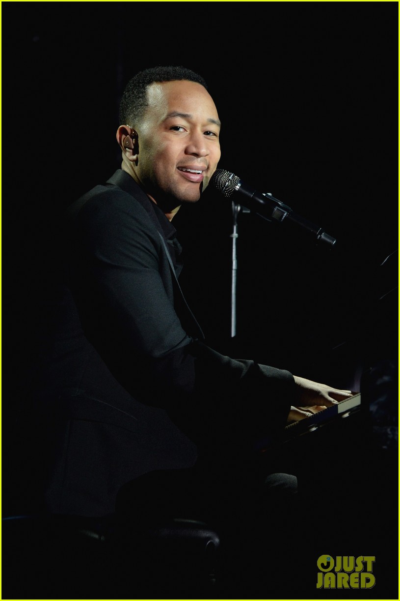 lady gaga john legend hit the stage at parker institute launch 243630566