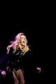 ellie goulding sings when doves cry for prince at coachella 06