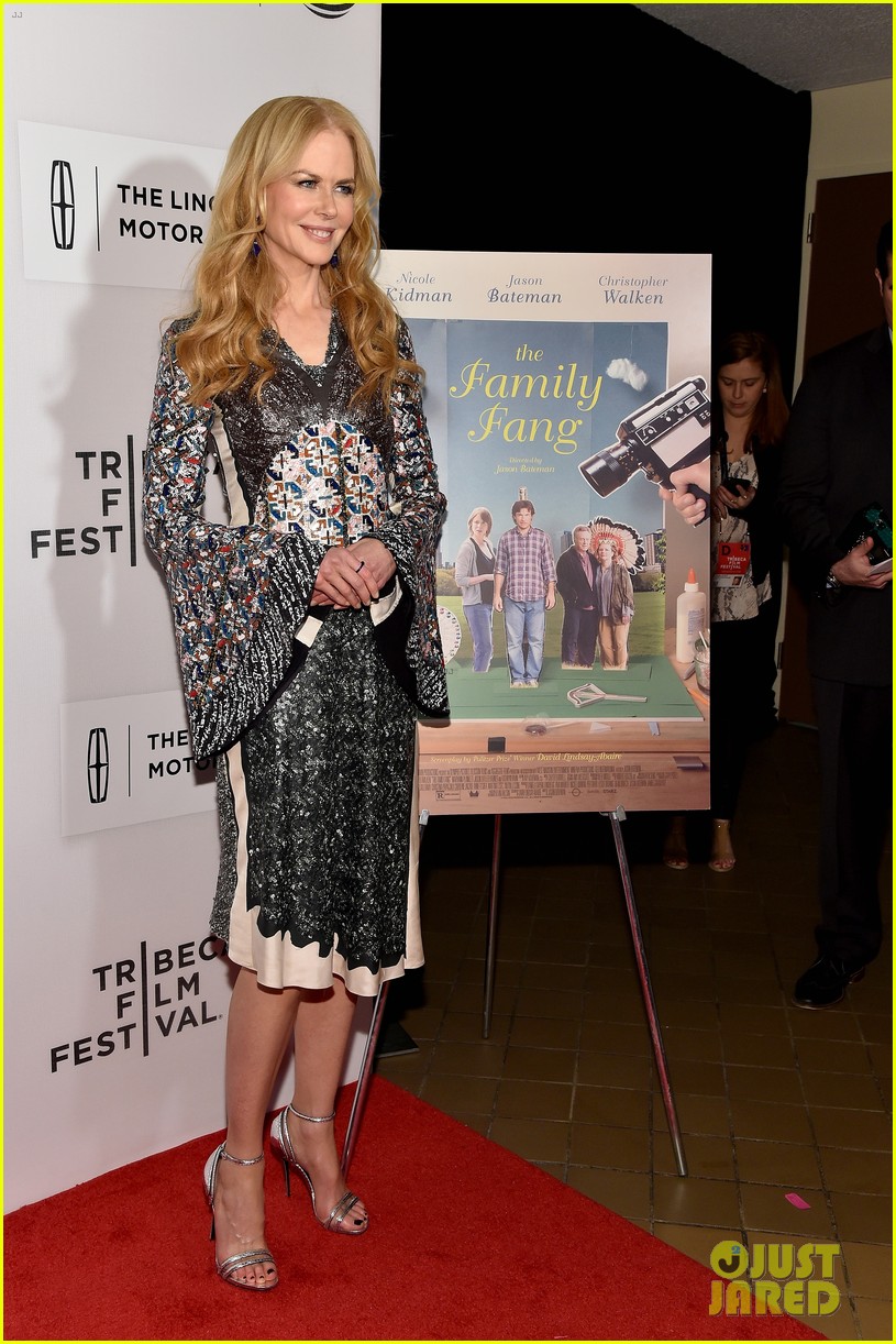 nicole kidman premieres family fang at tiff with keith urban 113633296