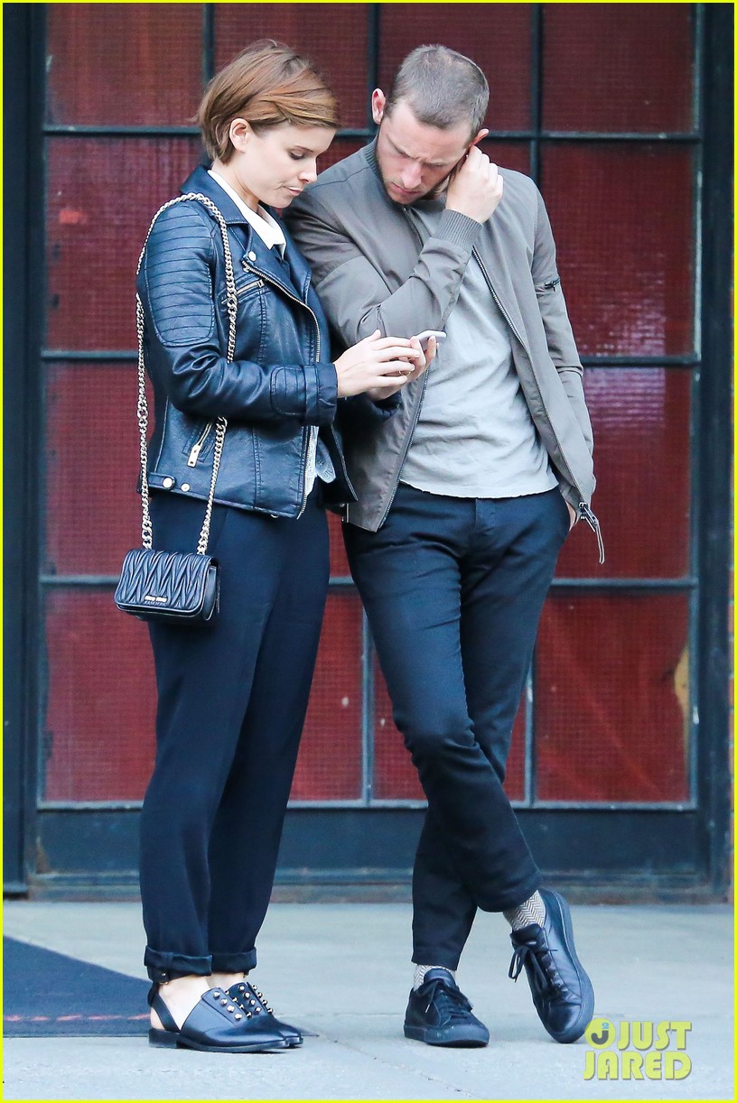 kate mara jamie bell are spending time together in nyc 05