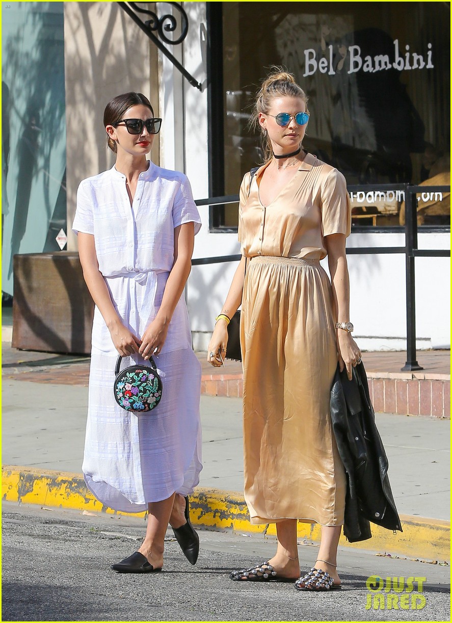 pregnant behati prinsloo goes baby shopping with lily aldridge 133623449