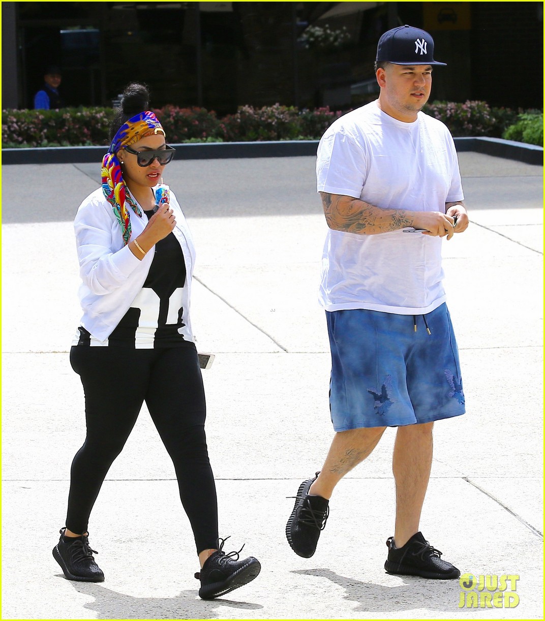 rob kardashian blac chyna step out after engagement 403624104