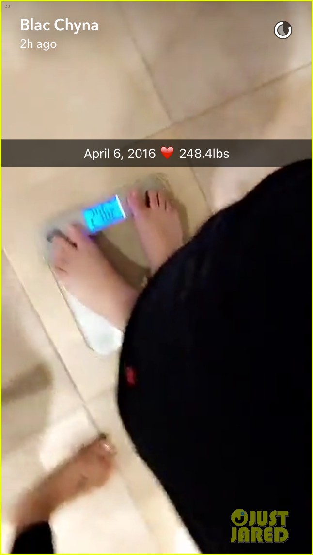 rob kardashian reveals current weight 348 pounds 023624372
