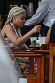 blac chyna shows off her baby bump in miami 13