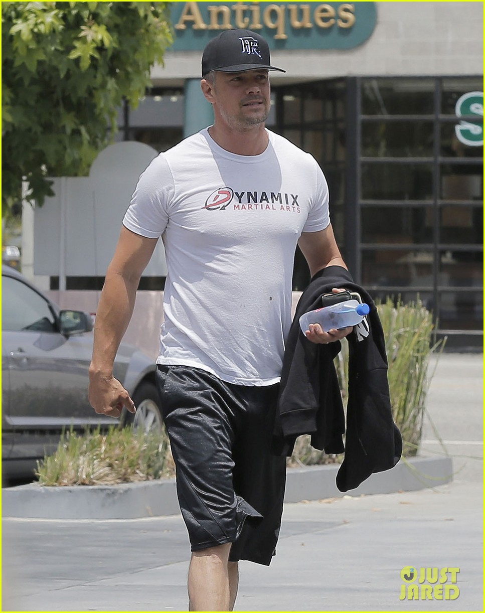 Josh Duhamel Helps Injured Veterans By Supporting EnlistMe Photo(02)