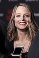 jodie foster says shes been mistaken for helen hunt many times 09