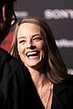 jodie foster says shes been mistaken for helen hunt many times 10