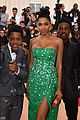 netflix the get down cast makes a stylish met gala debut 04