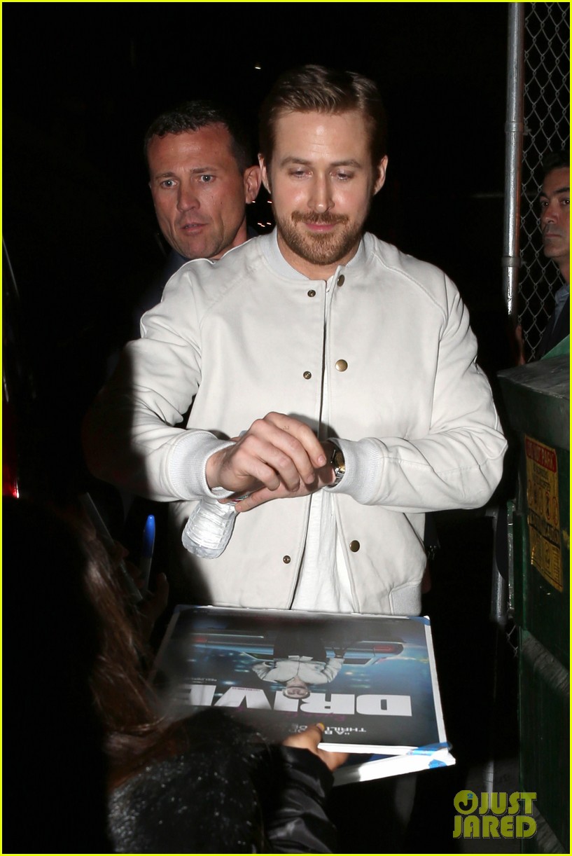 Ryan Gosling & Russell Crowe's First Time Meeting Didn't Go as Planned(02)