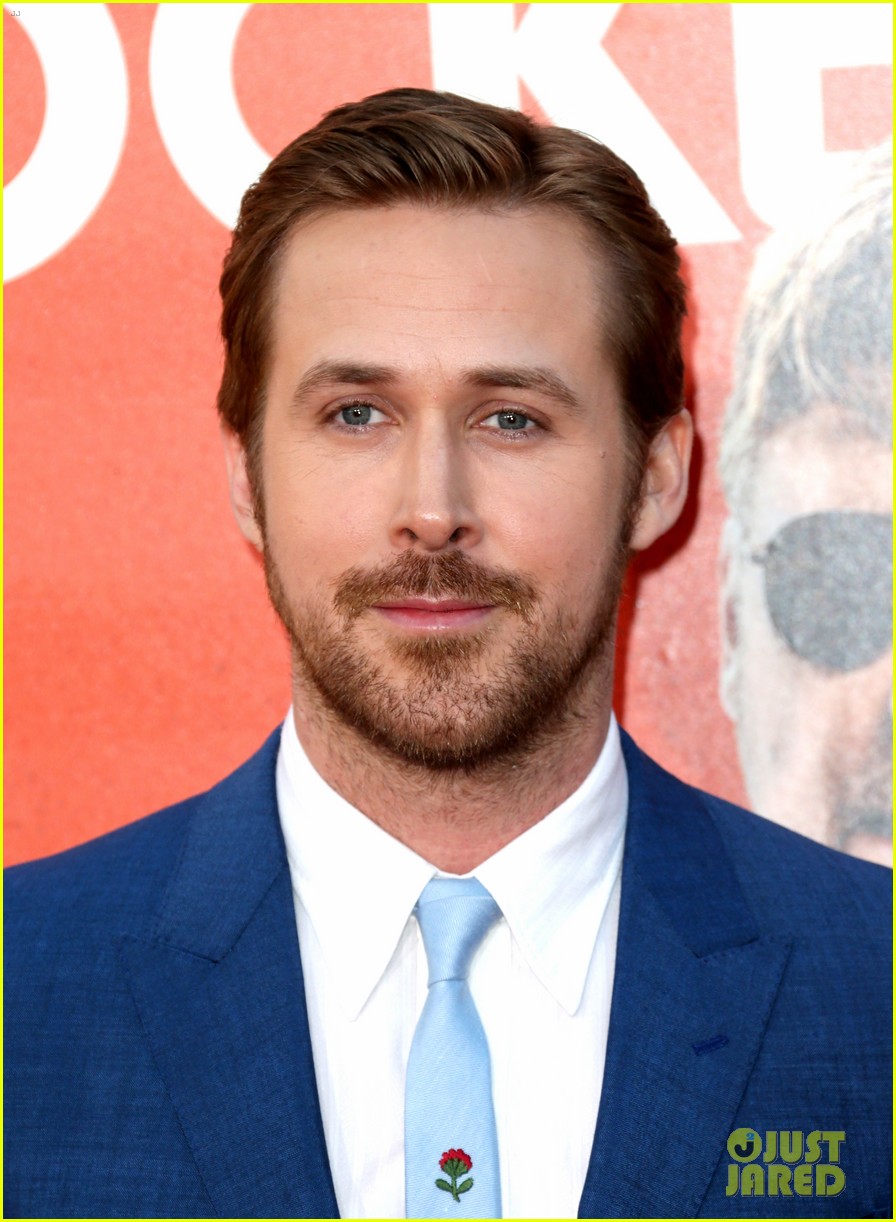 ryan gosling smiles wide at mention of daughter amada 023652210