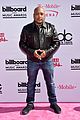 ashton kutcher mila kunis billboard music awards 2016 09