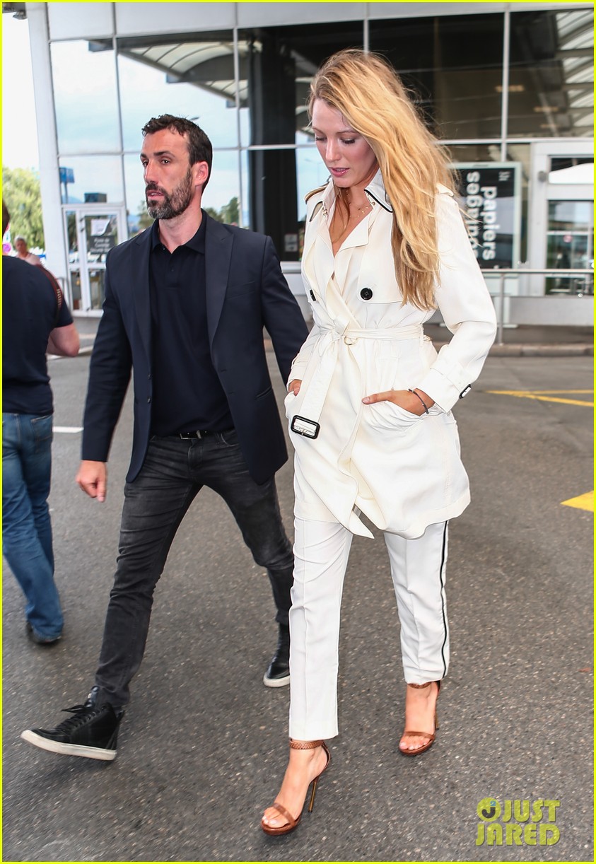 pregnant blake lively makes stylish arrival in france 03