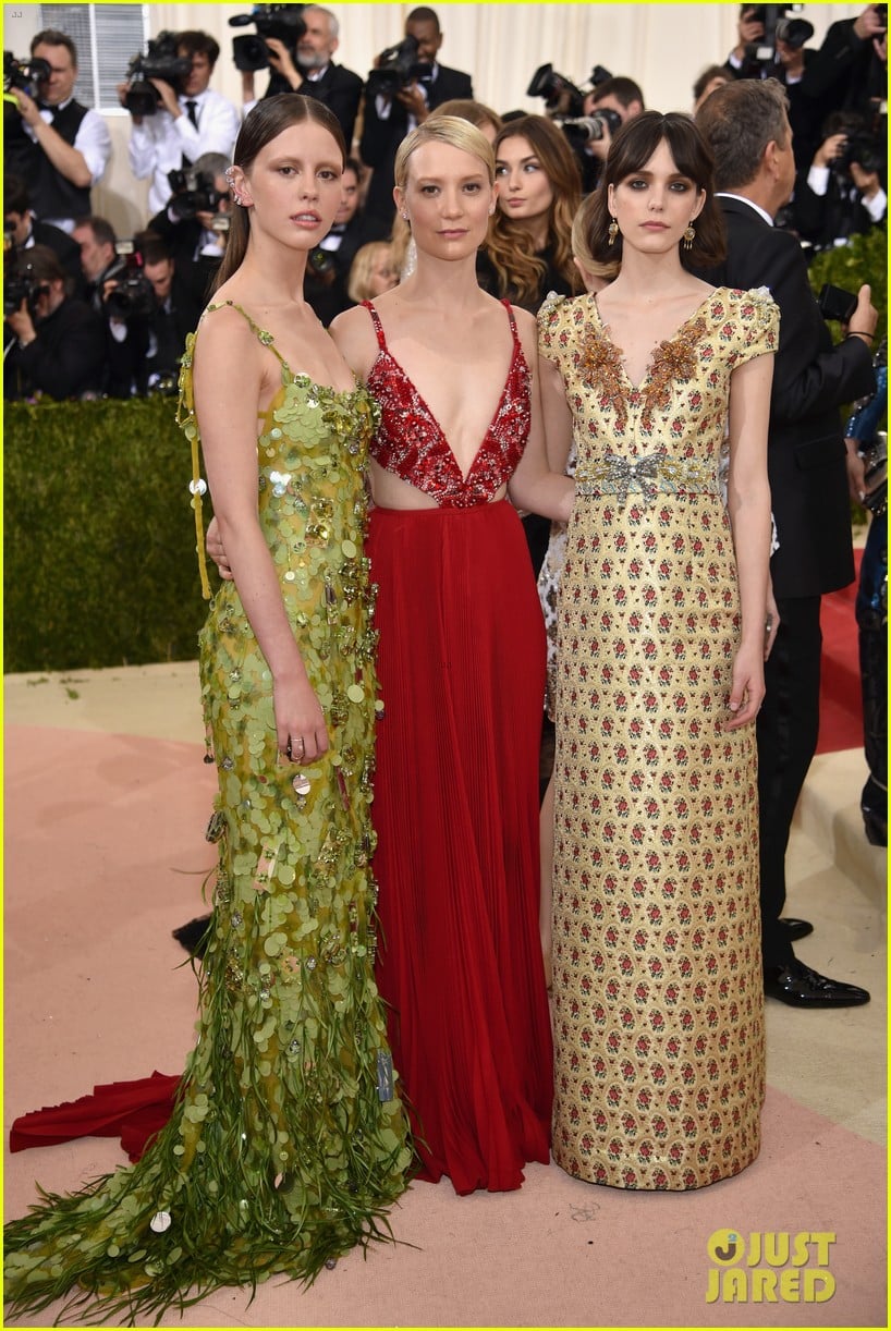 Club Zero' Terrifies Cannes Film Festival With Teen Cult Drama, image size:818x1222