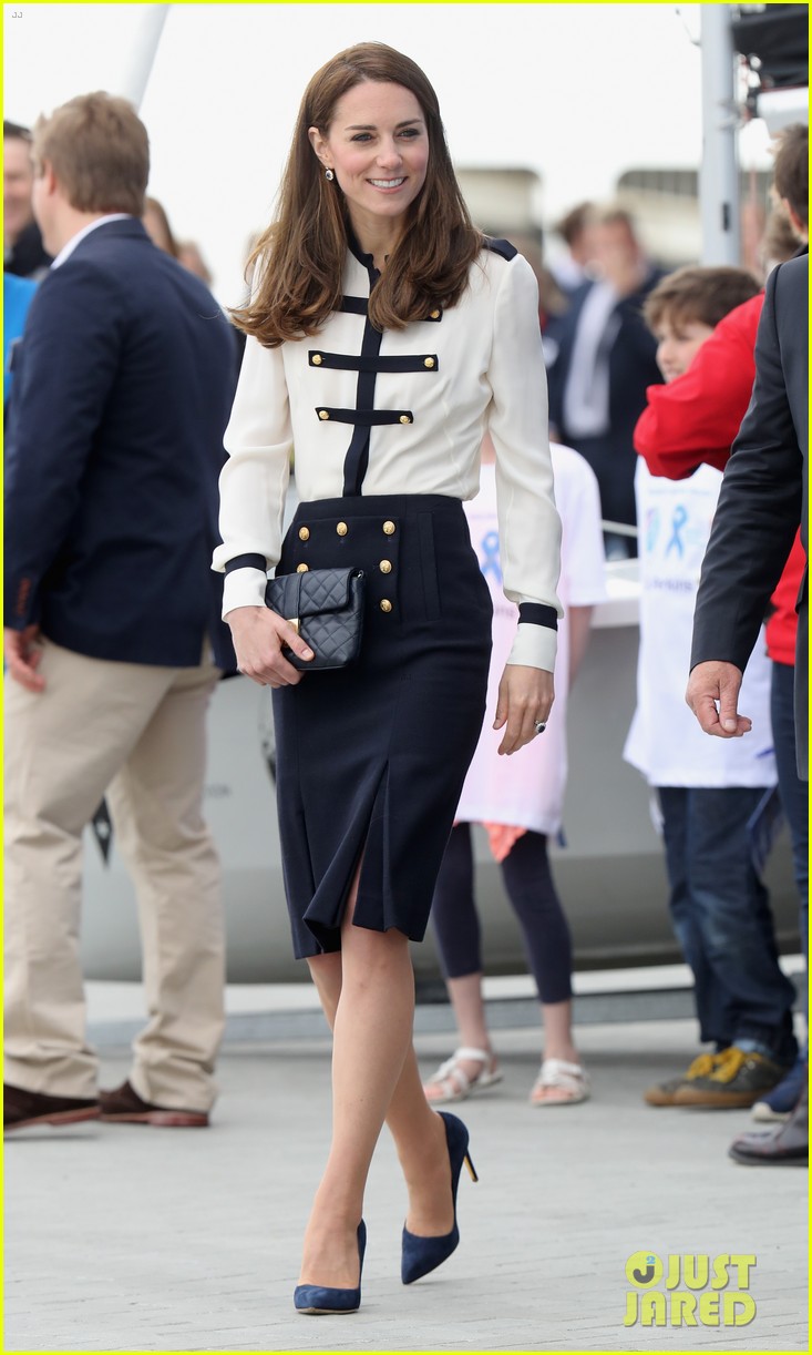 kate middleton visits ben ainslie racings americas cup base to launch 1851 trust 02