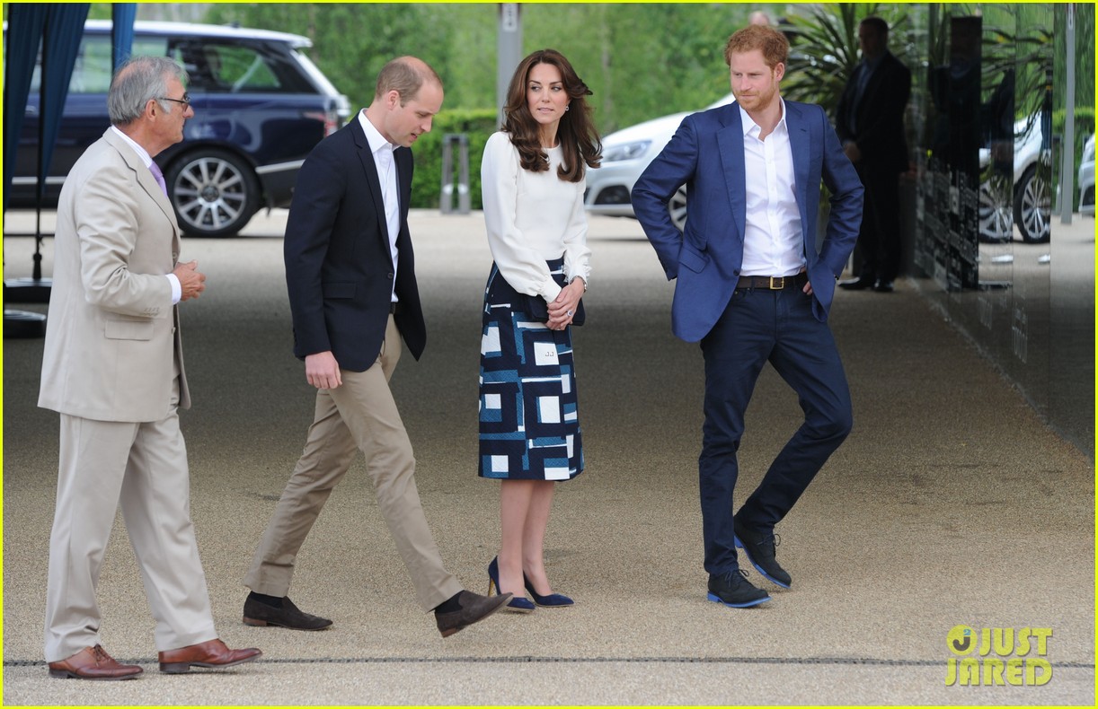 kate middleton tests her boxing skills with the princes 133657304