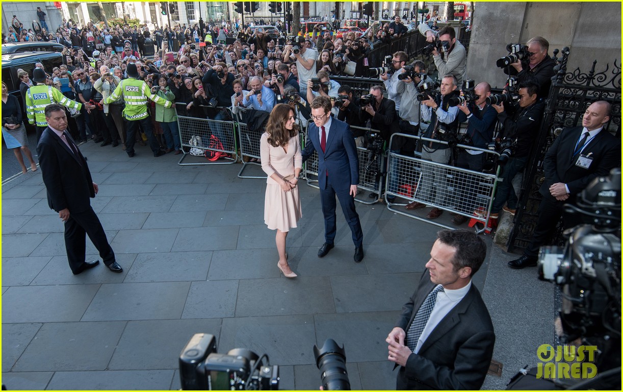 kate middleton makes two chic appearances 263647888