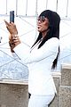 naomi campbell shows her support for red nose day at empire state building 17