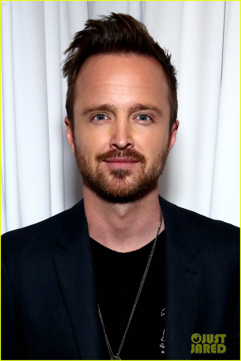 aaron paul reveals the awesome prop he took from breaking bad video 01
