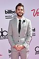 thomas rhett wife lauren billboard music awards 2016 02