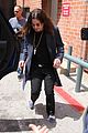 sharon osbourne steps out with ozzy after hiring divorce lawyer 09