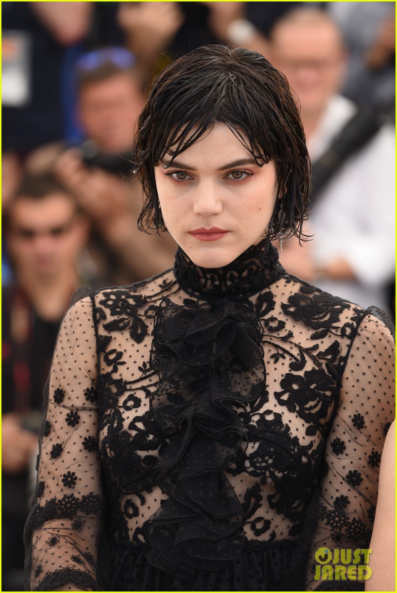 soko the stopover photocall cannes 183660013