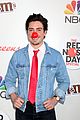milo ventimiglia mandy moore sterling k brown team up for 2016 red nose 33