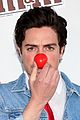 milo ventimiglia mandy moore sterling k brown team up for 2016 red nose 34