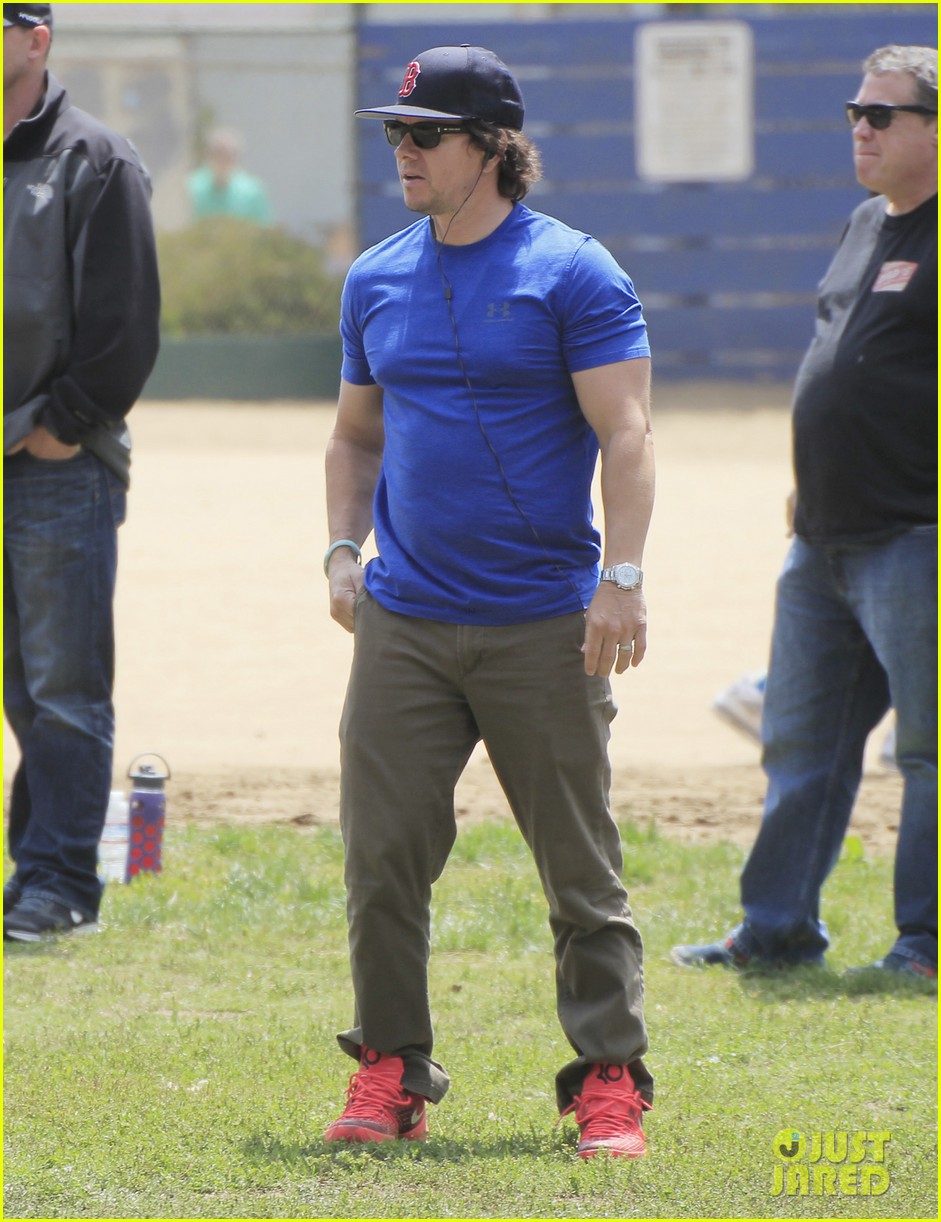mark wahlberg wife cheer on son soccer game 113657246
