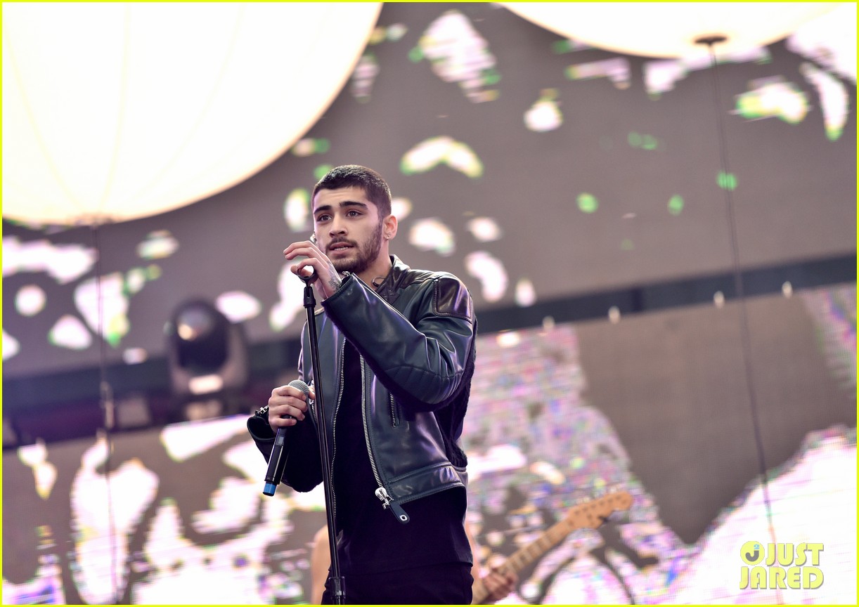 Zayn Malik Sings 'Like I Would' \u0026 More at Wango Tango 2016: Photo 3656241 | Zayn  Malik Photos | Just Jared: Entertainment News, image size:1222x864