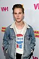 singer ryan beatty comes out as gay 12
