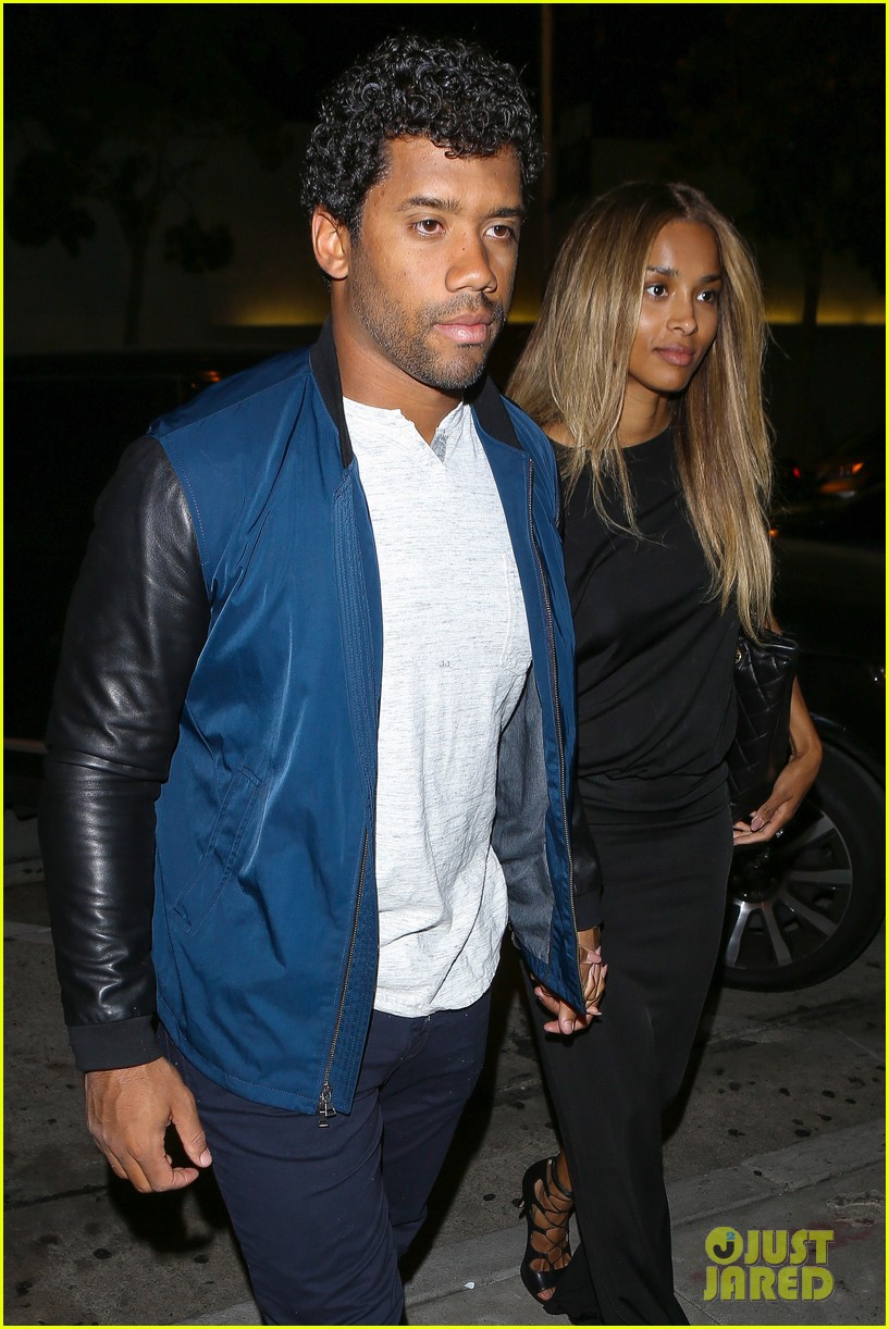 ciara russell wilson have a hote date night at craigs 02
